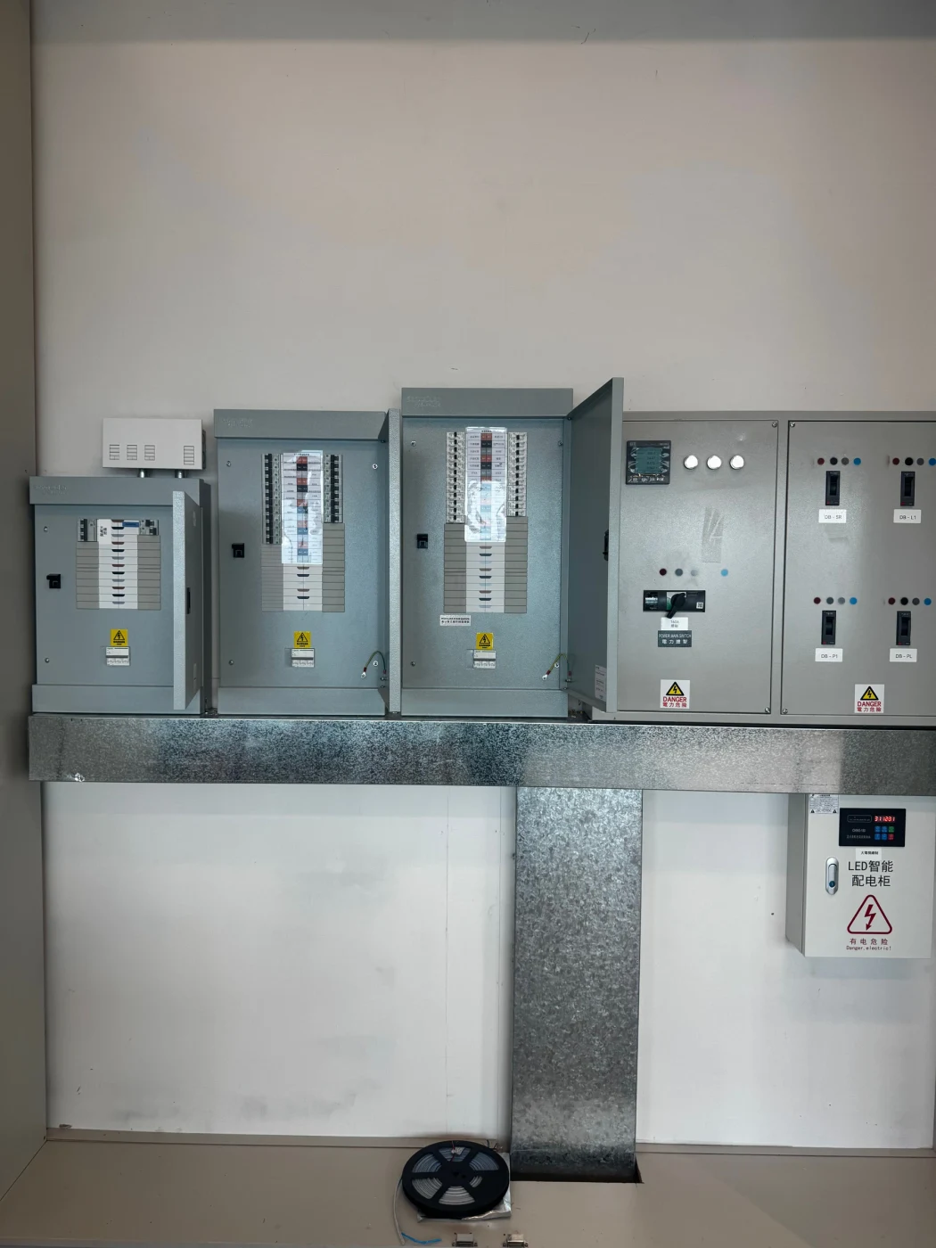奇瑞汽車｜科學園 — 配電設備安裝現場